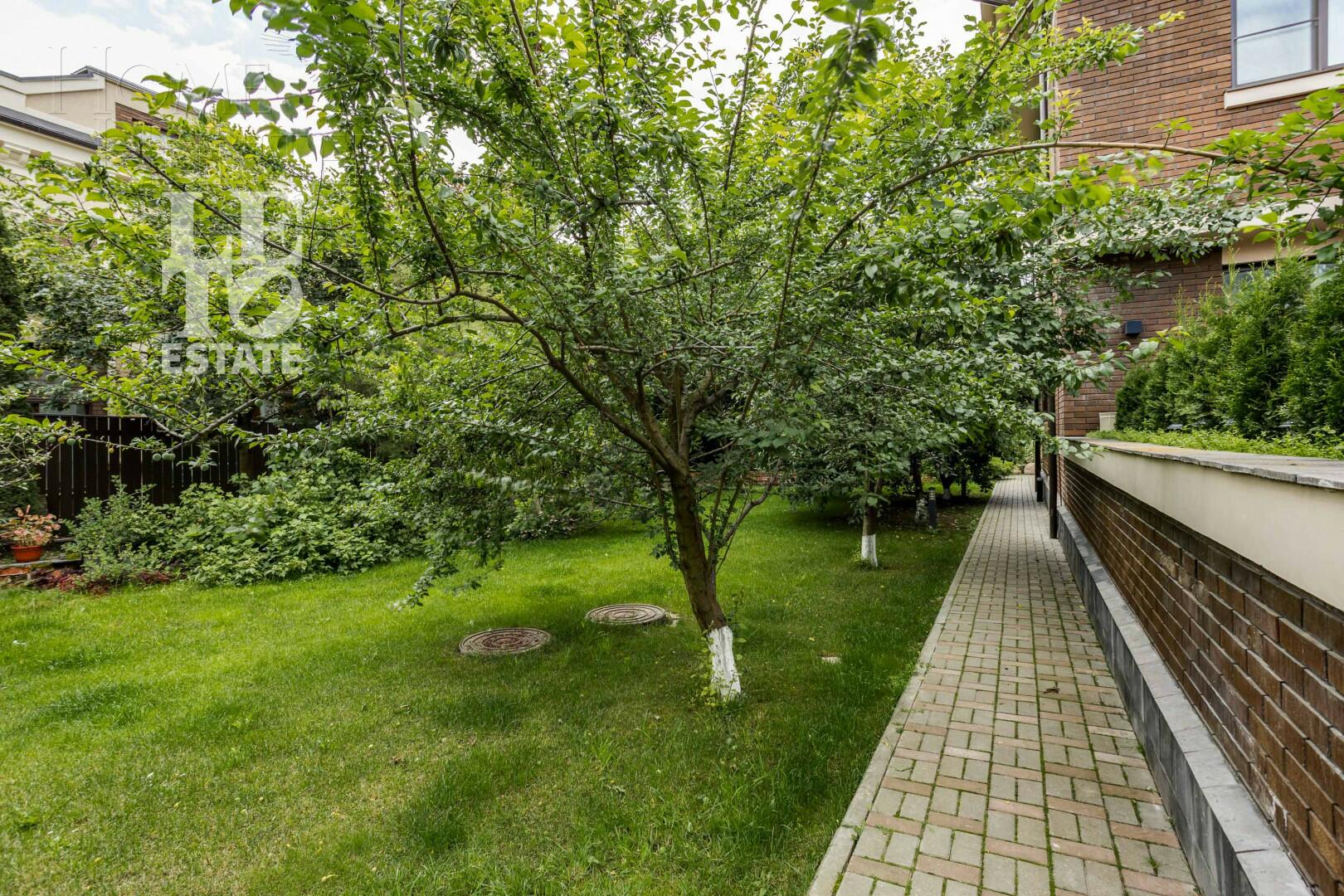 2-этажный коттедж 550 м² с отделкой