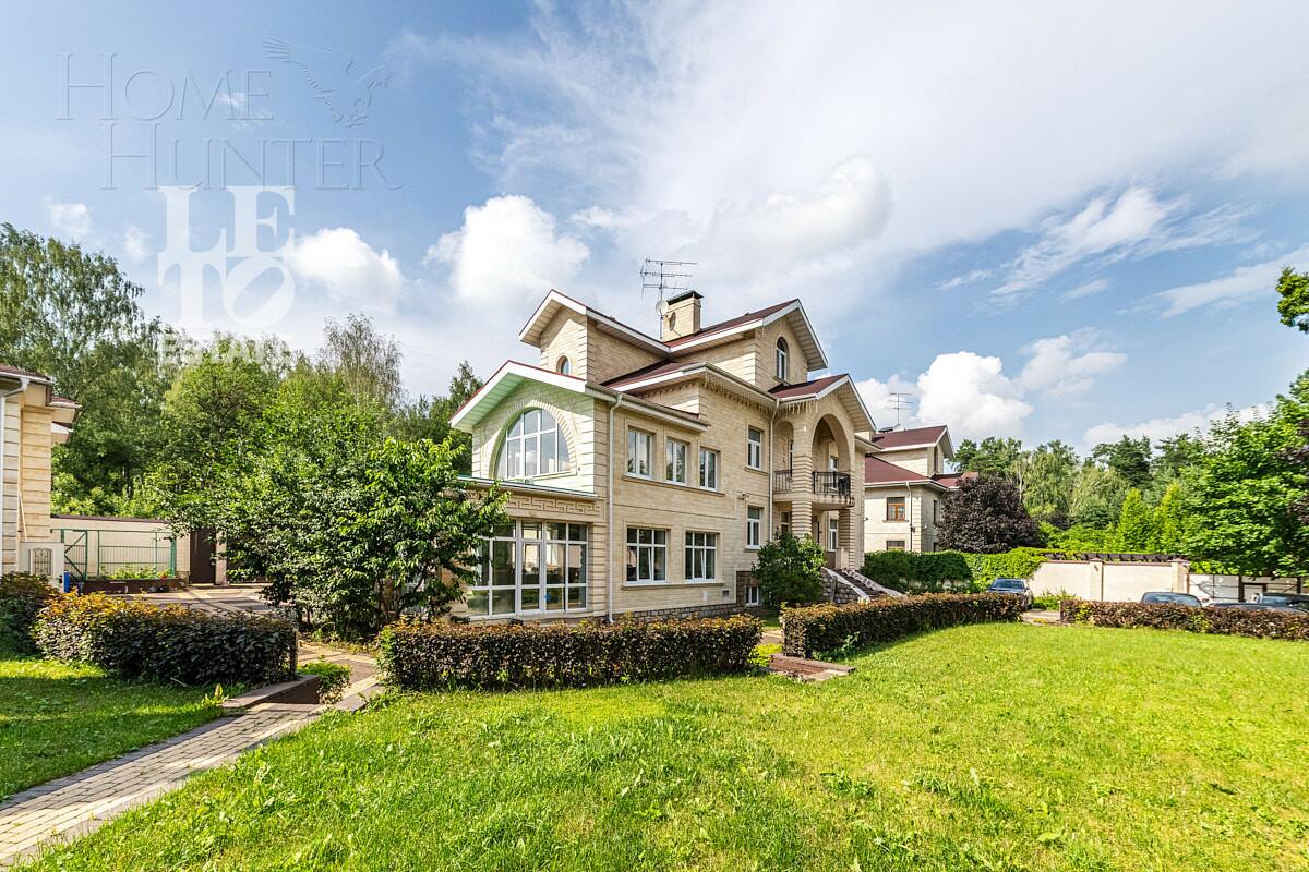 2-этажный коттедж 1 087 м² с отделкой