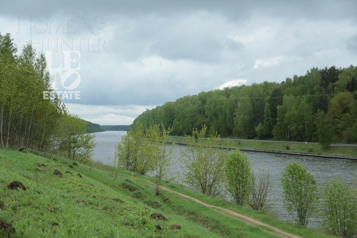 3-этажный коттедж 1 322 м² с отделкой