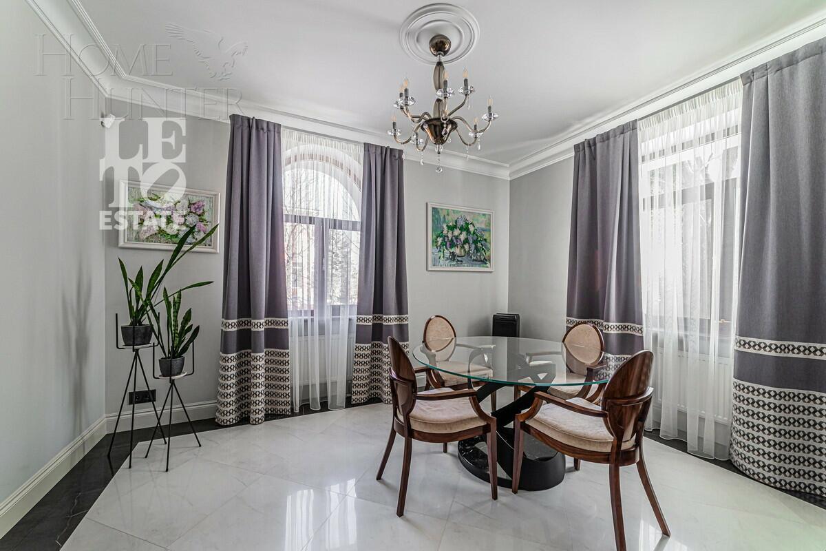 2-этажный коттедж 637 м² с отделкой