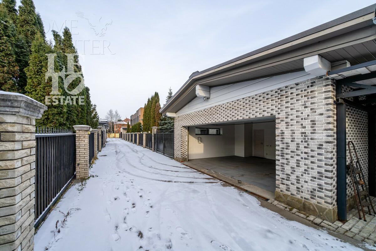 2-этажный коттедж 398 м² с отделкой