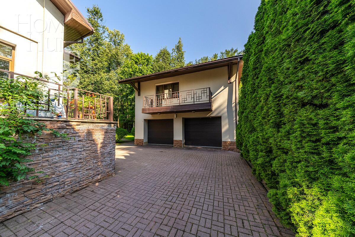 2-этажный коттедж 600 м² с отделкой