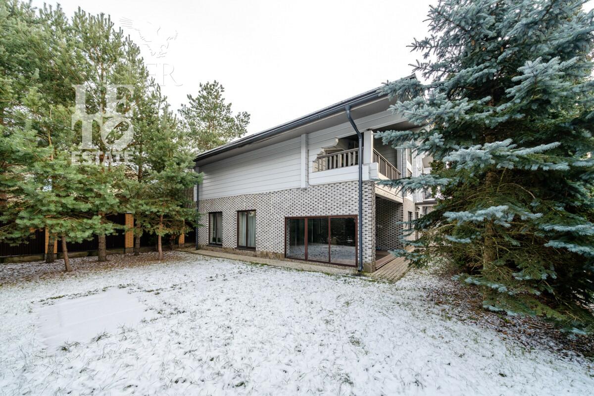 2-этажный коттедж 398 м² с отделкой