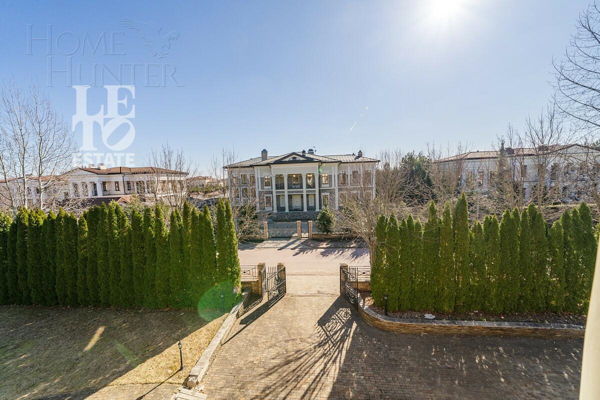 2-этажный коттедж 800 м² с отделкой