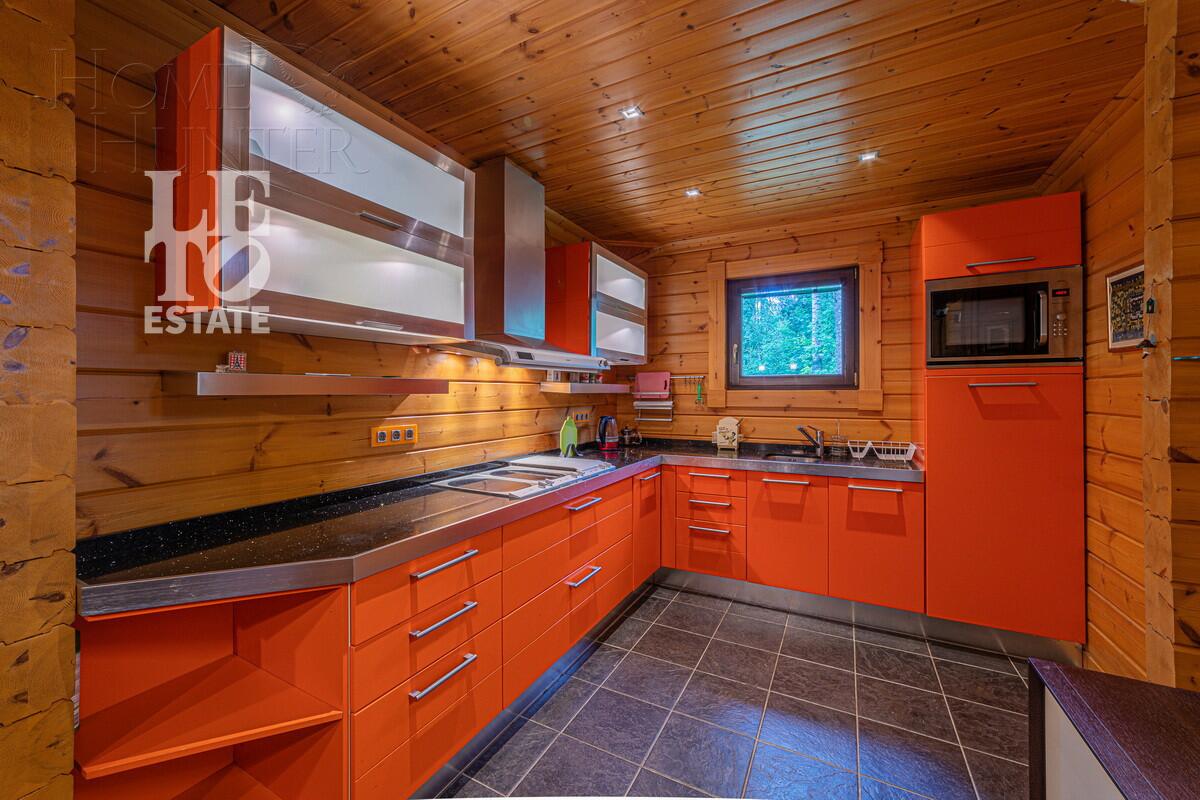 2-этажный коттедж 360 м² с отделкой