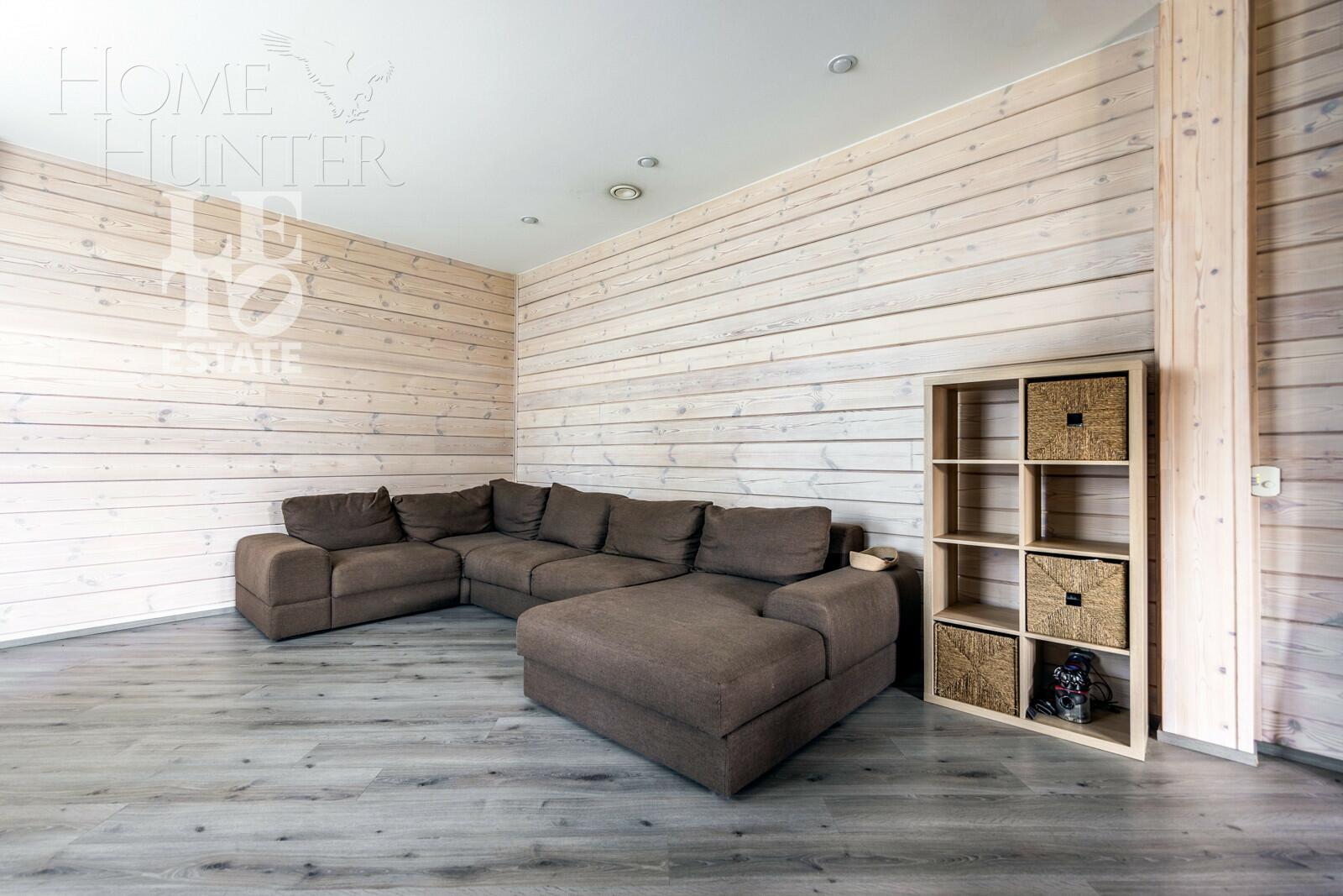 2-этажный коттедж 300 м² с отделкой