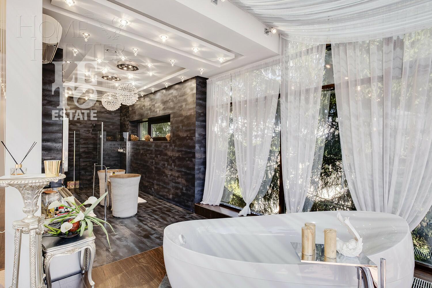 2-этажный коттедж 1 200 м² с отделкой