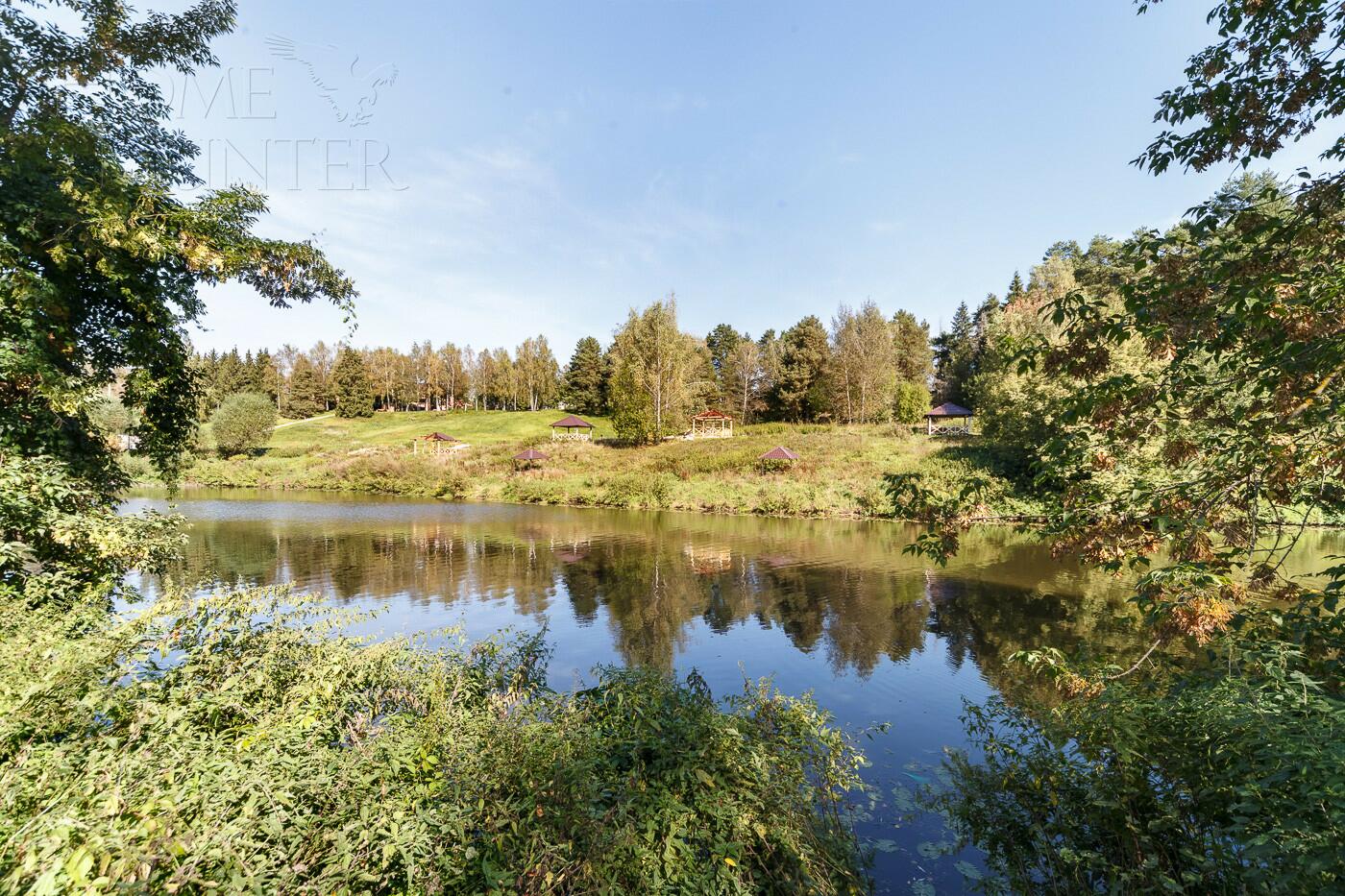 2-этажный коттедж 939 м² с отделкой