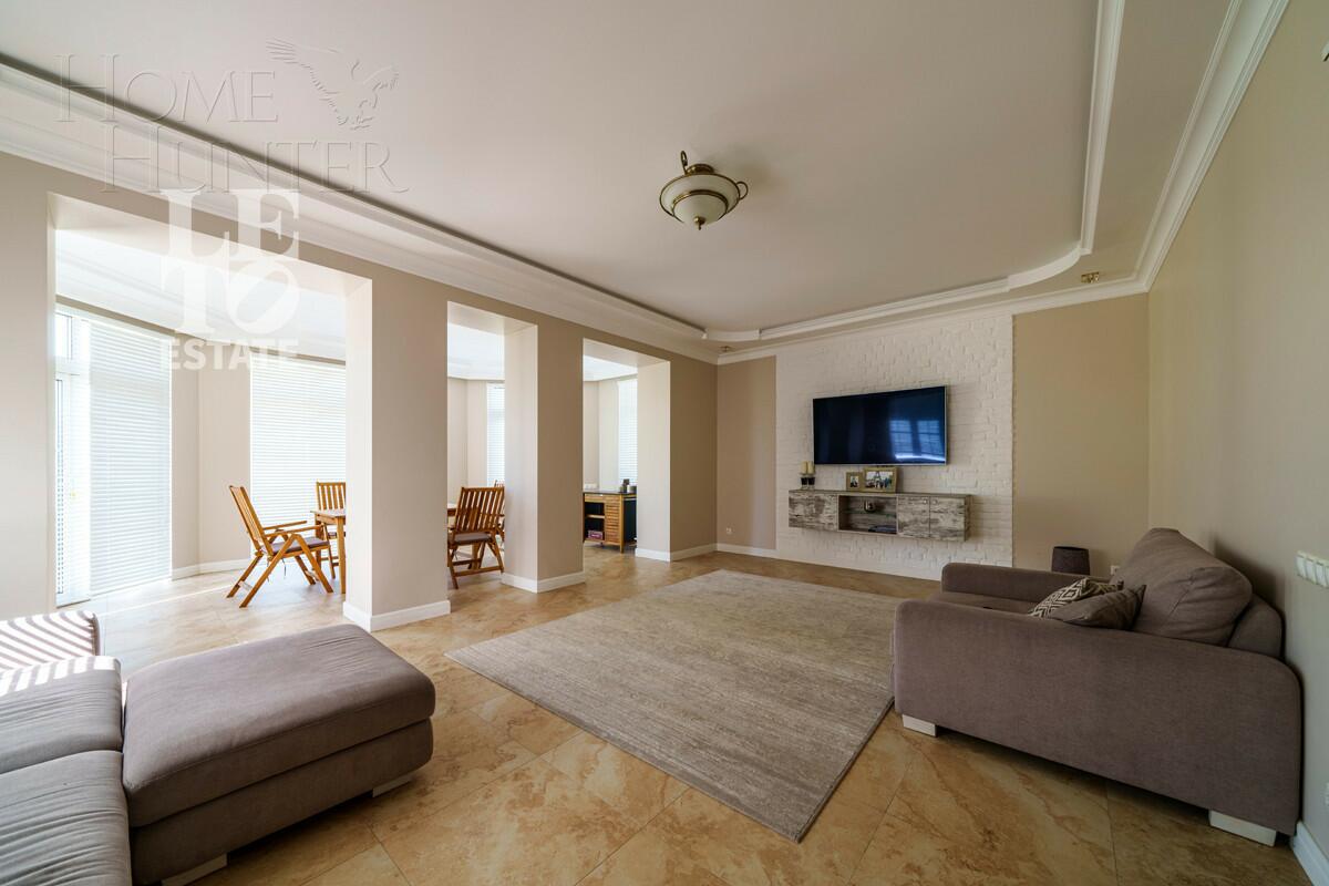 2-этажный коттедж 402 м² с отделкой