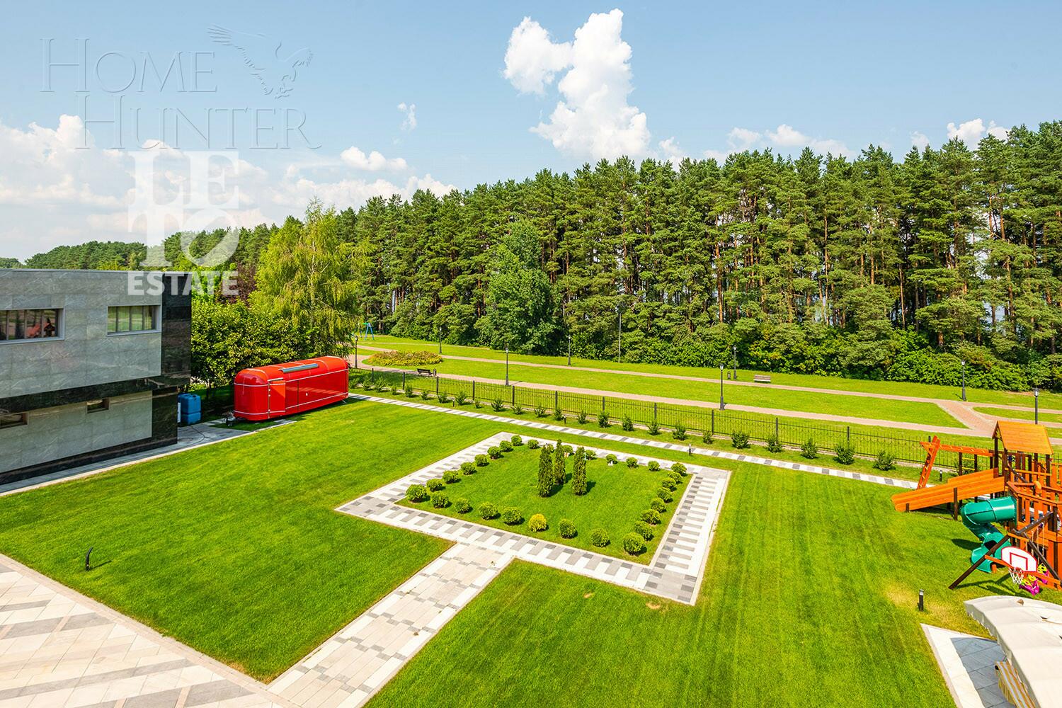 2-этажный коттедж 650 м² с отделкой