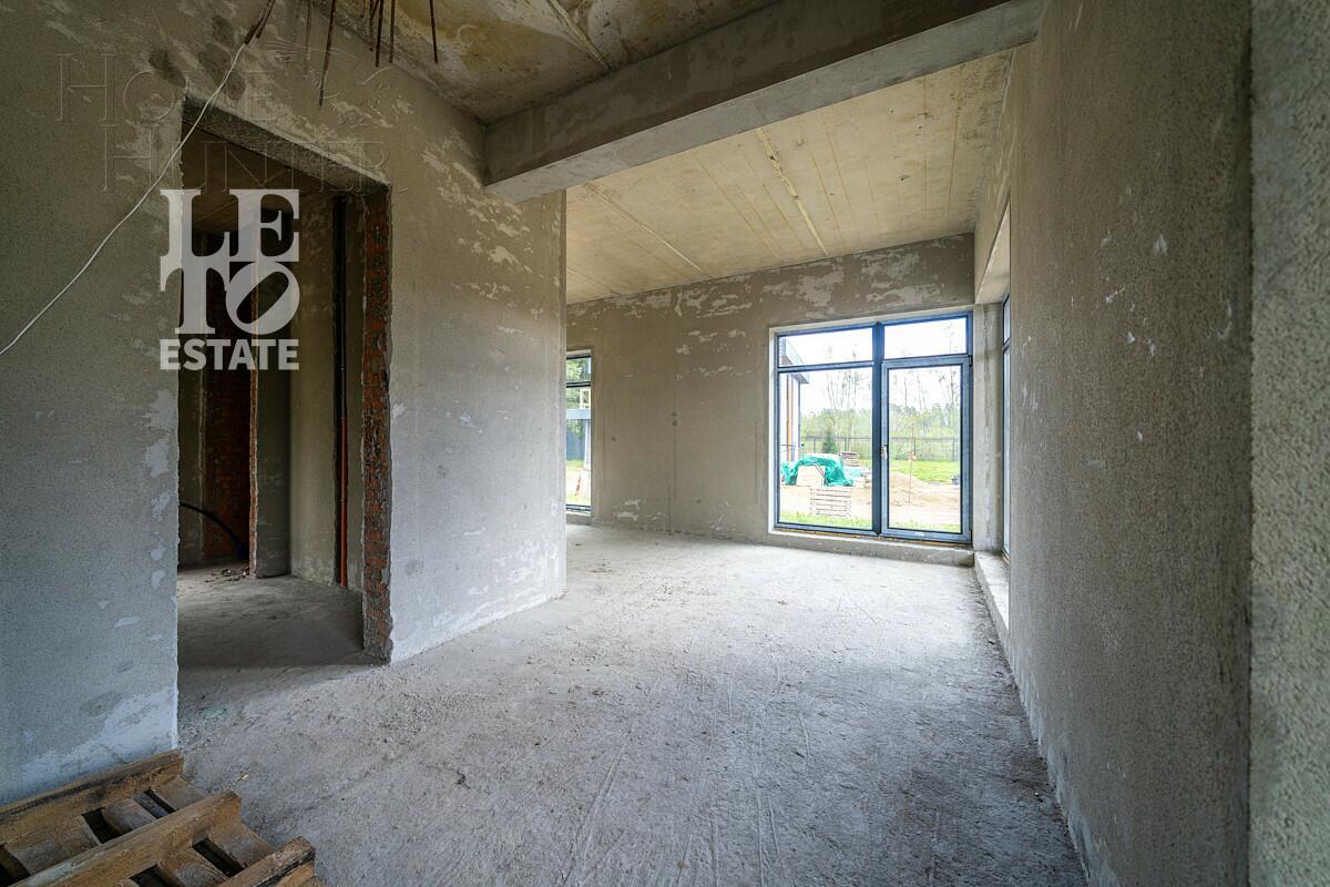 2-этажный коттедж 289 м² без отделки