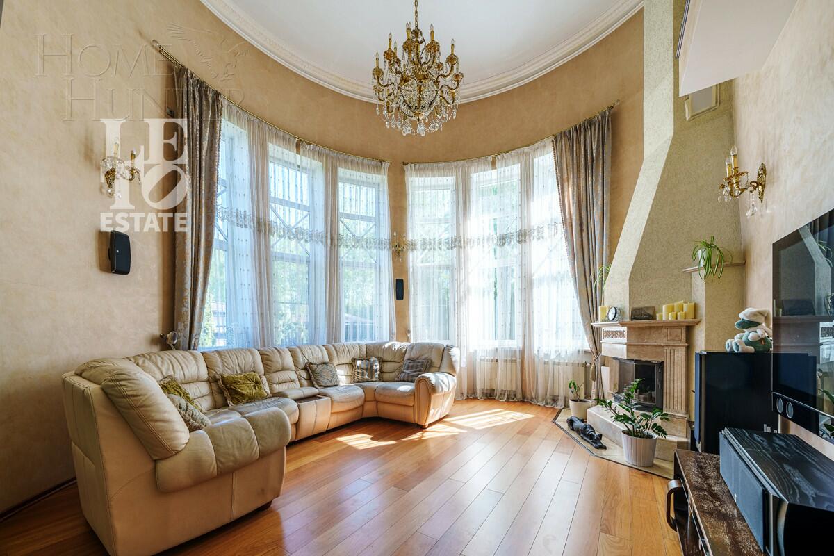 2-этажный коттедж 680 м² с отделкой