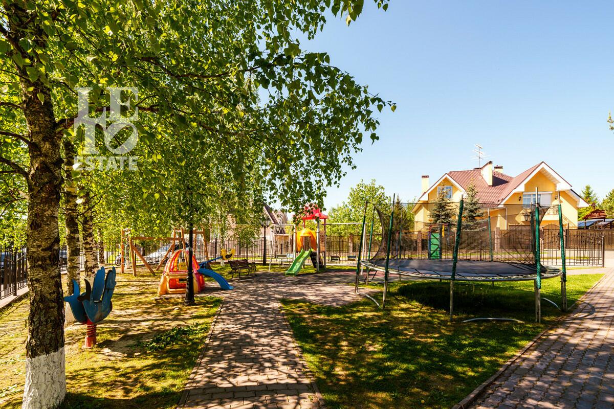 2-этажный коттедж 402 м² с отделкой