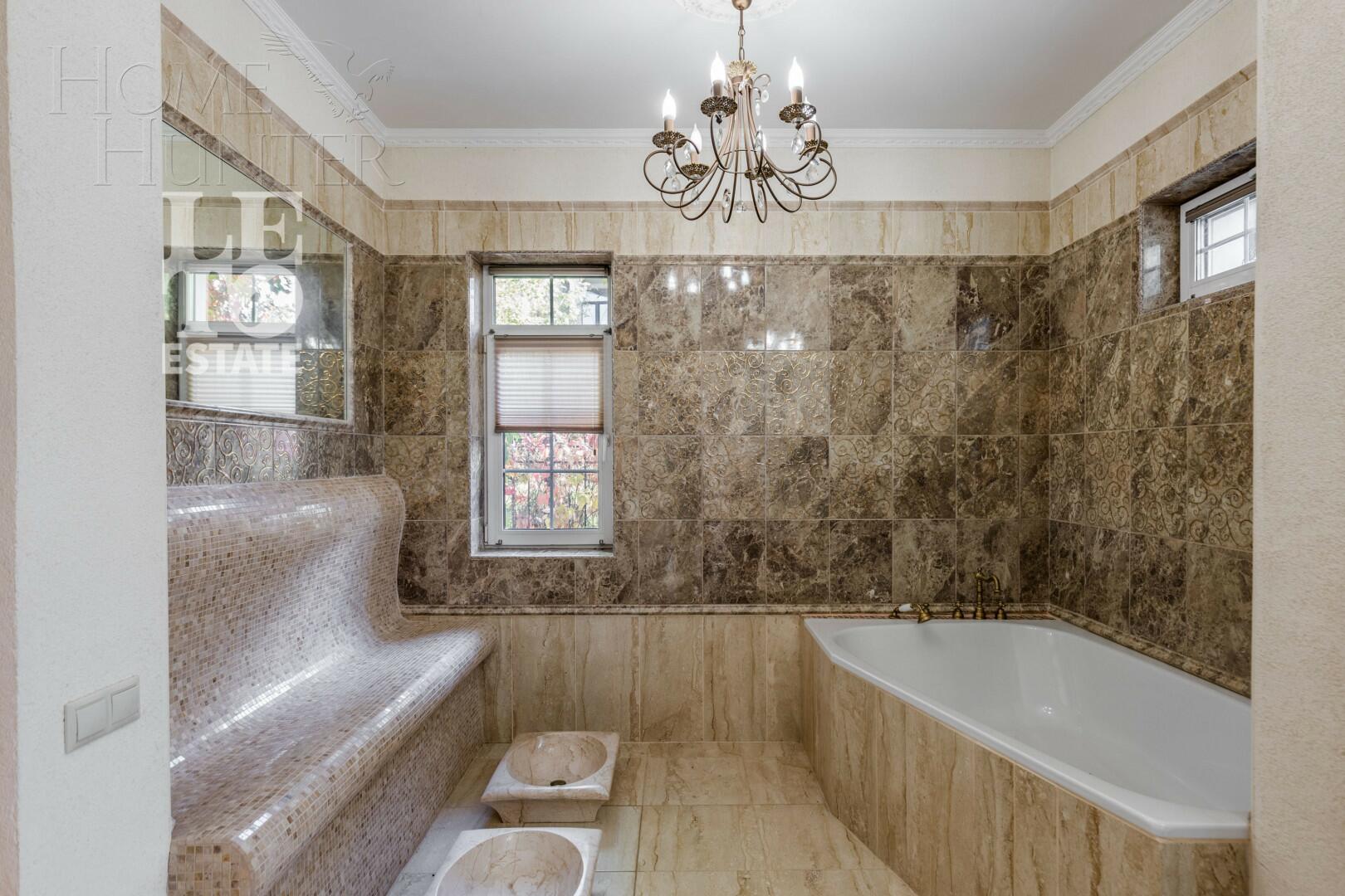 2-этажный коттедж 817 м² с отделкой