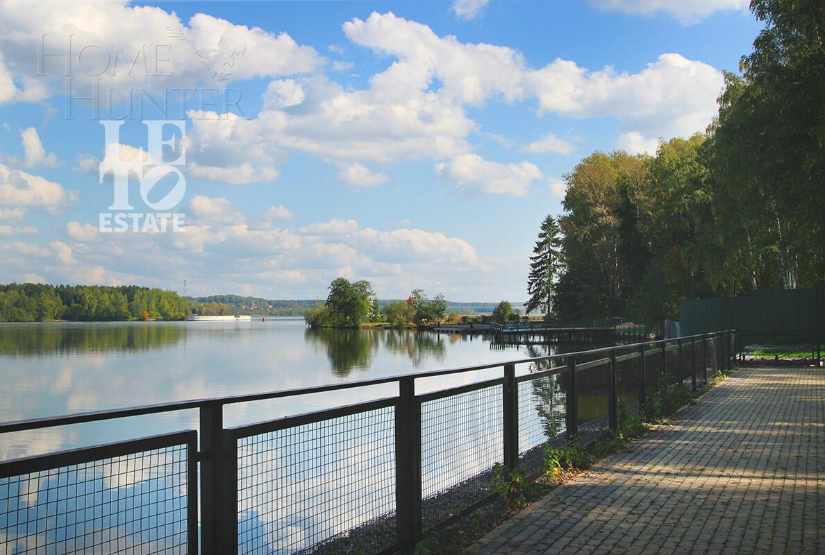 2-этажный коттедж 740 м² с отделкой