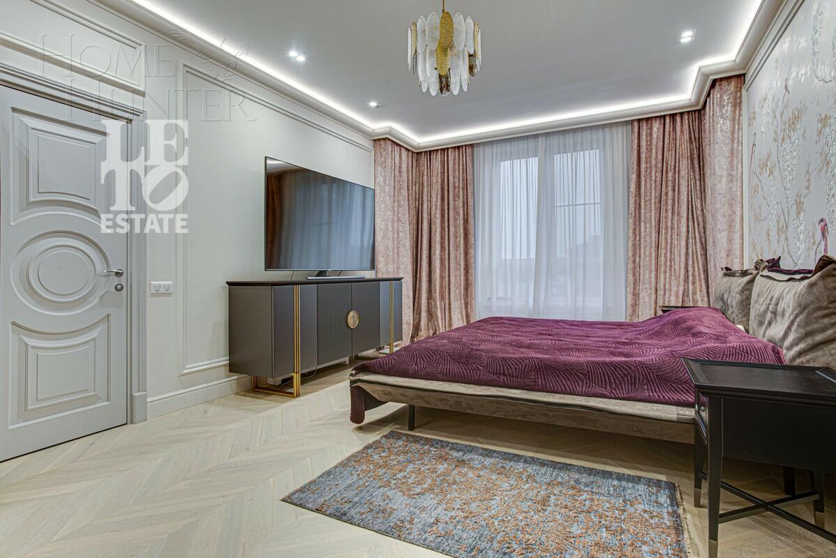 2-этажный коттедж 275 м² с отделкой