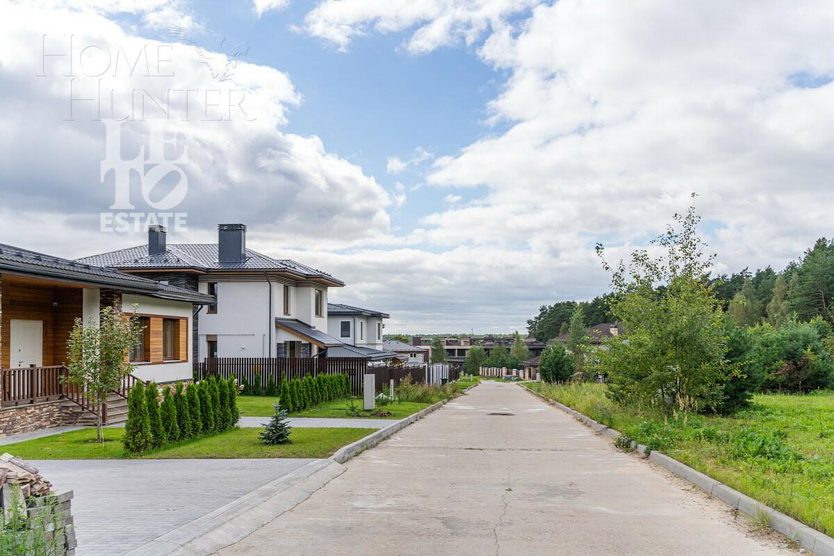 1-этажный коттедж 250 м² без отделки