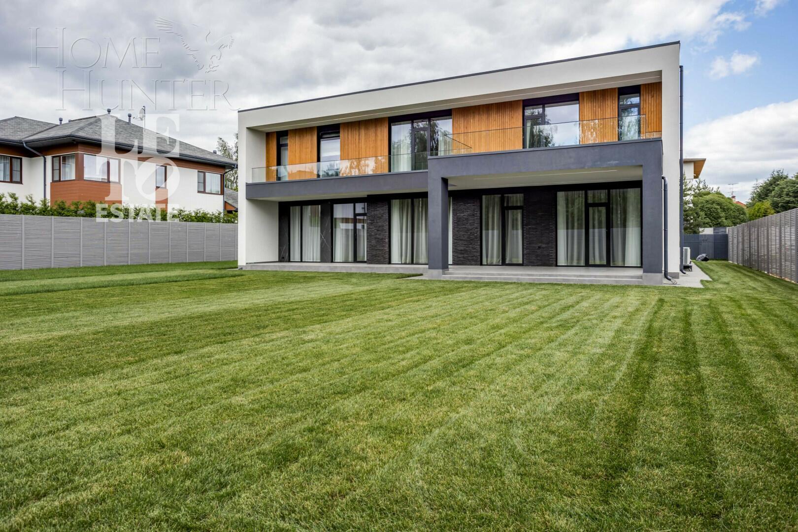 2-этажный коттедж 604 м² с отделкой