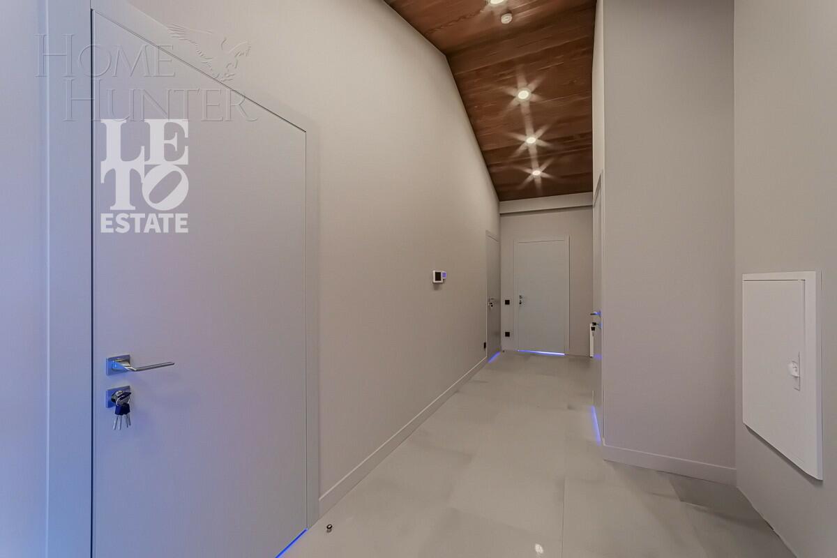 2-этажный коттедж 294 м² с отделкой