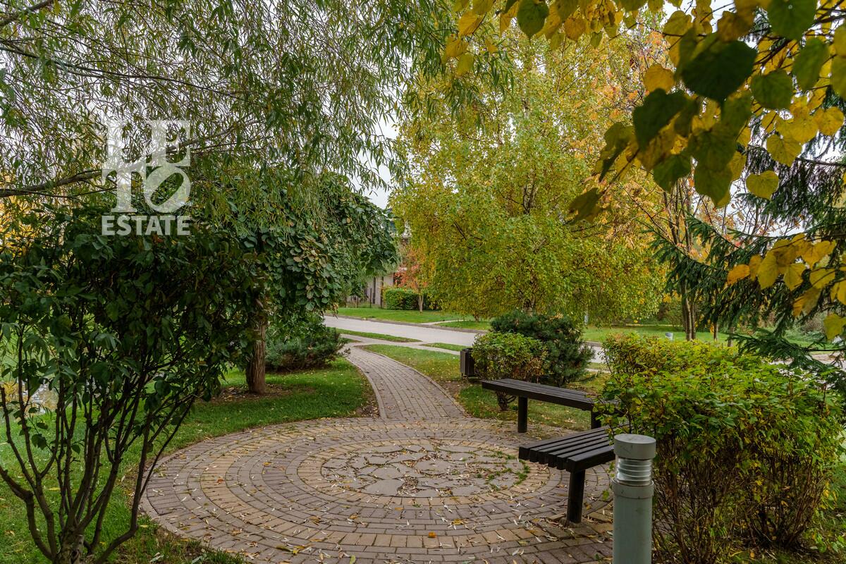 2-этажный коттедж 307 м² с отделкой