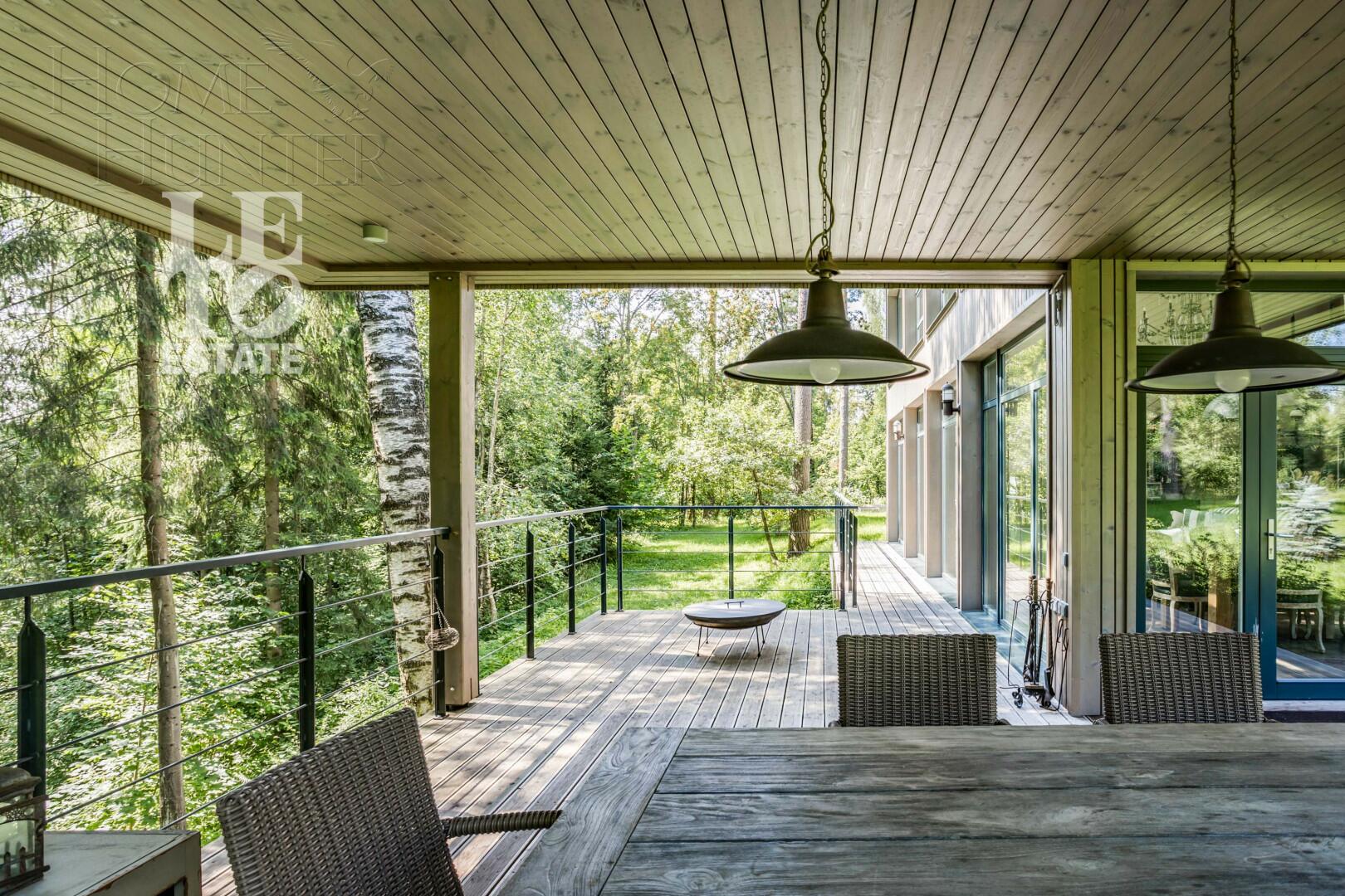 2-этажный коттедж 426 м² с отделкой