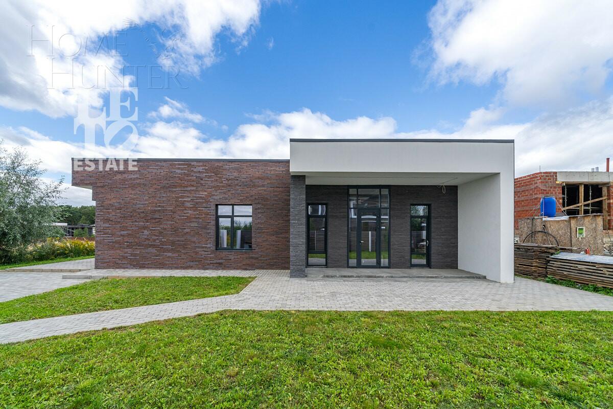 1-этажный коттедж 250 м² без отделки