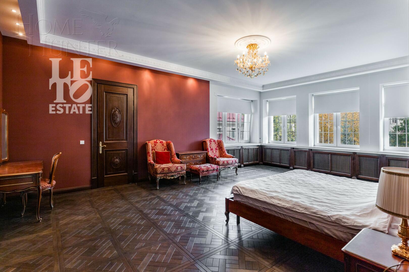 2-этажный коттедж 817 м² с отделкой