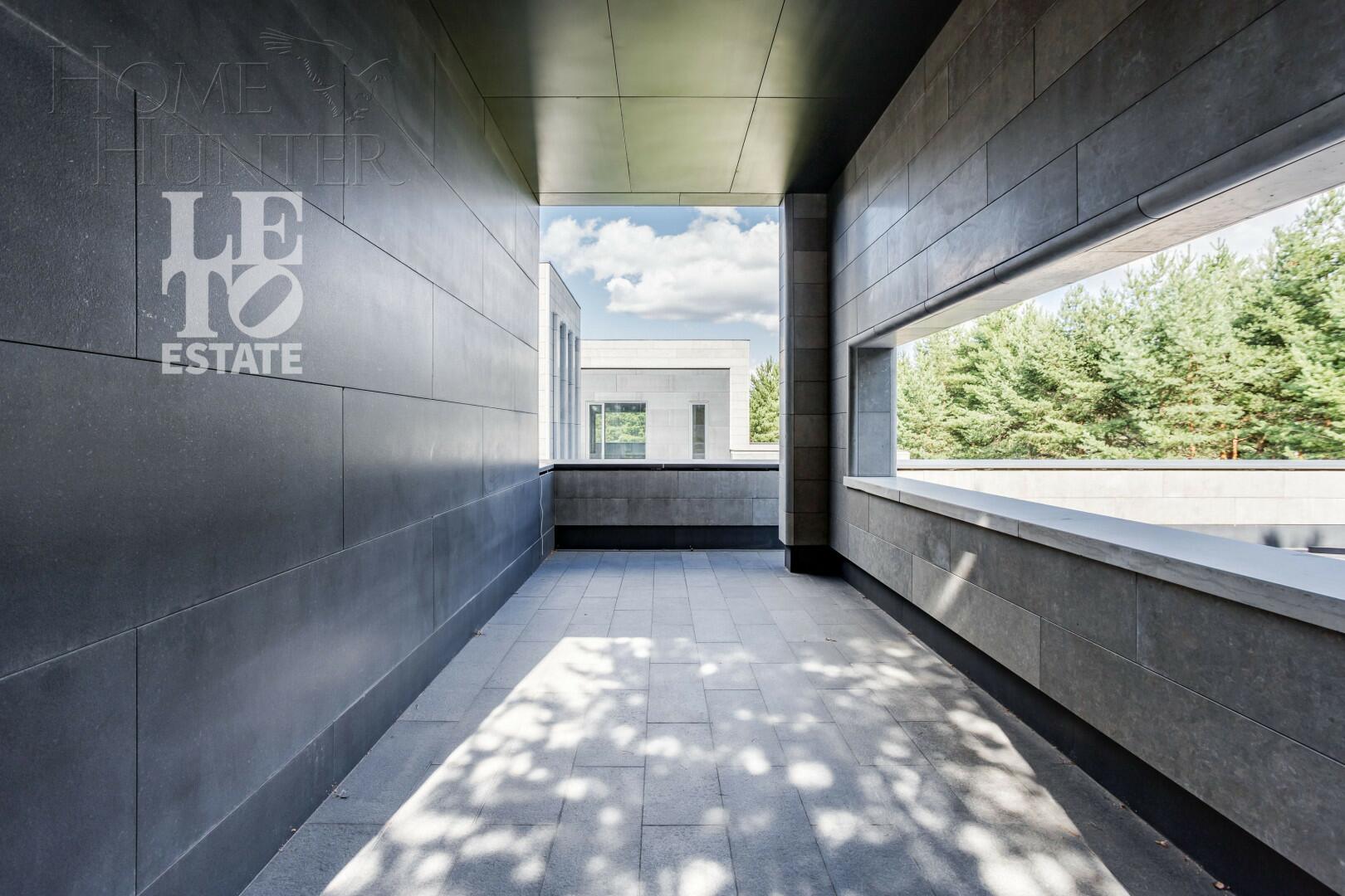 2-этажный коттедж 2 240 м² без отделки