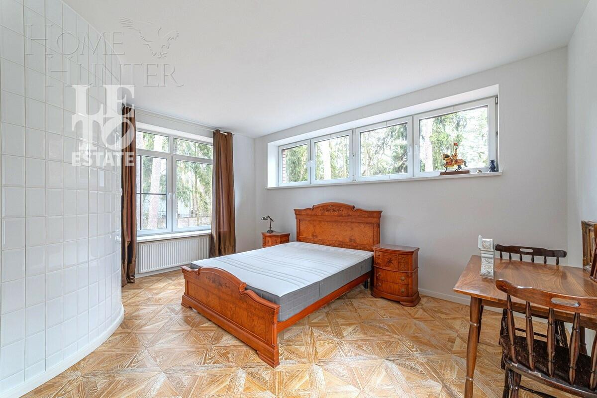 3-этажный коттедж 157.9 м² с отделкой