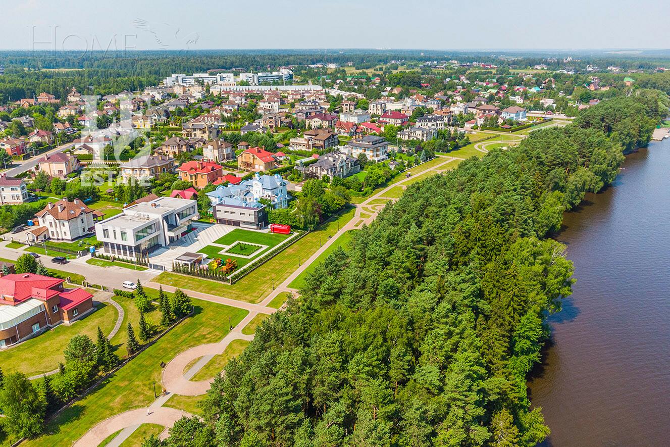 2-этажный коттедж 650 м² с отделкой