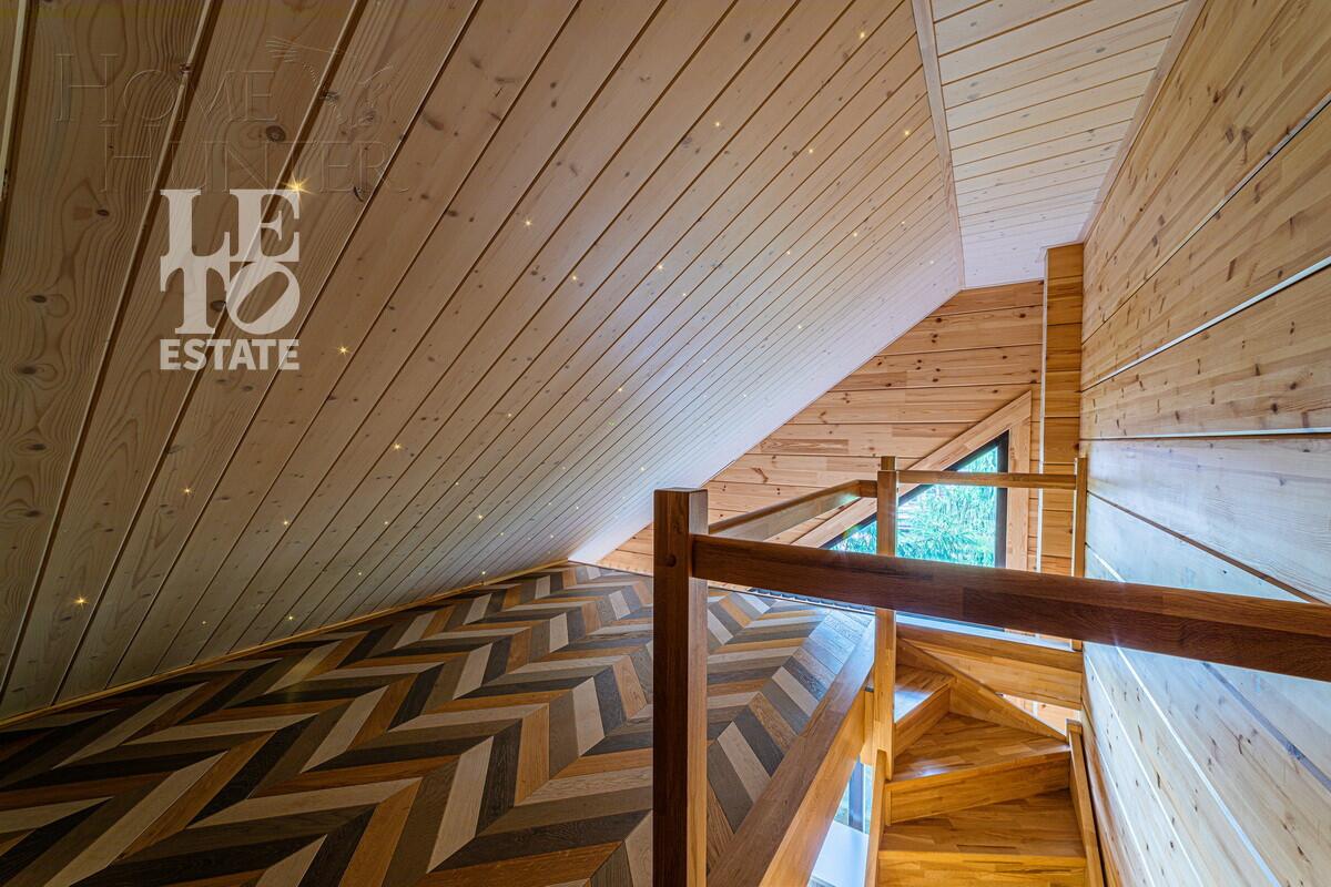 2-этажный коттедж 360 м² с отделкой