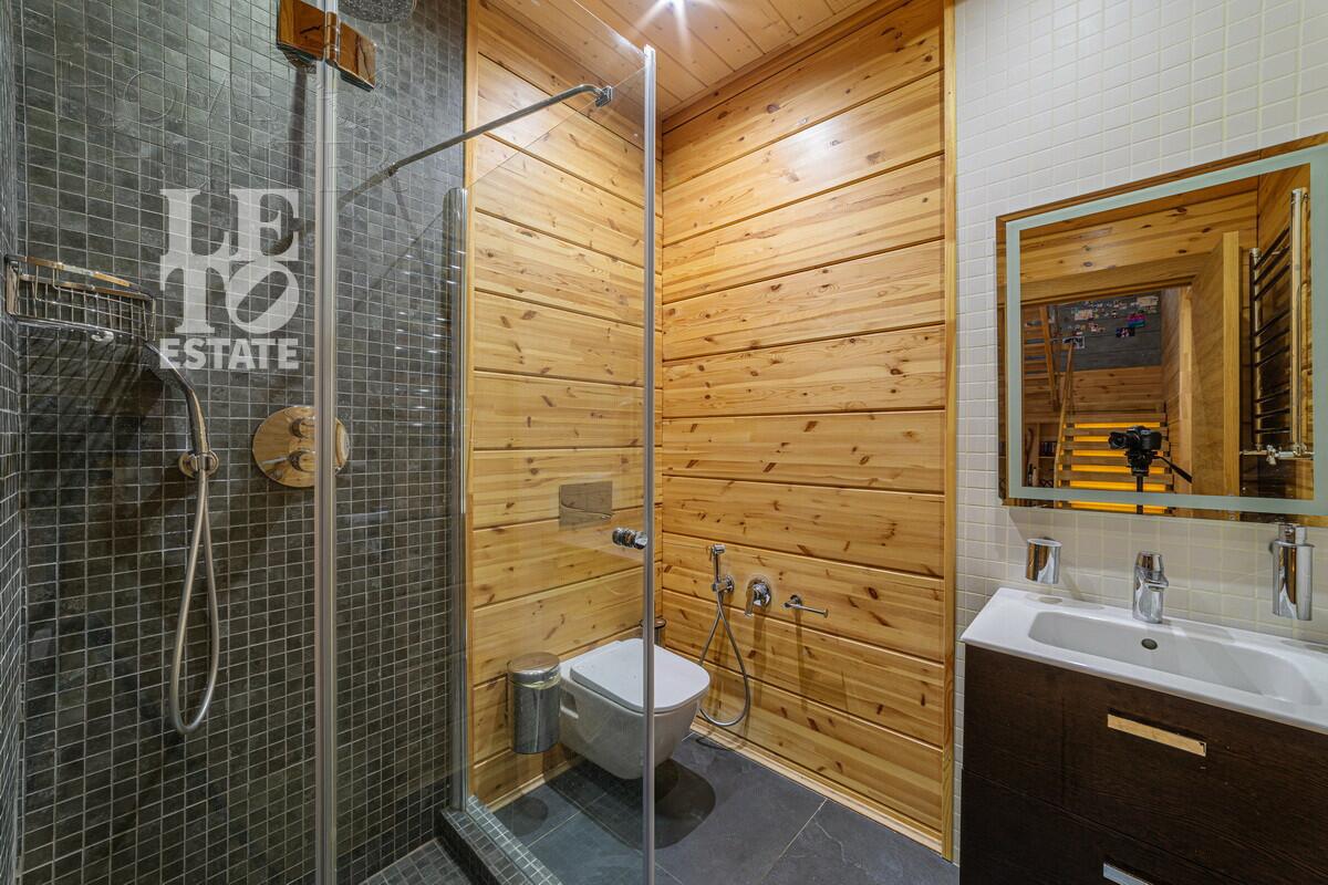 2-этажный коттедж 360 м² с отделкой