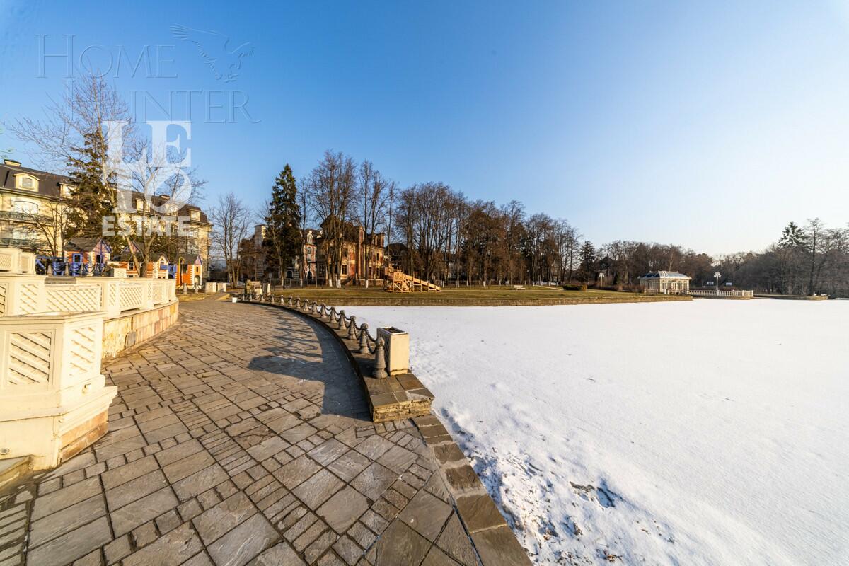 4-этажный таунхаус 395 м² без отделки