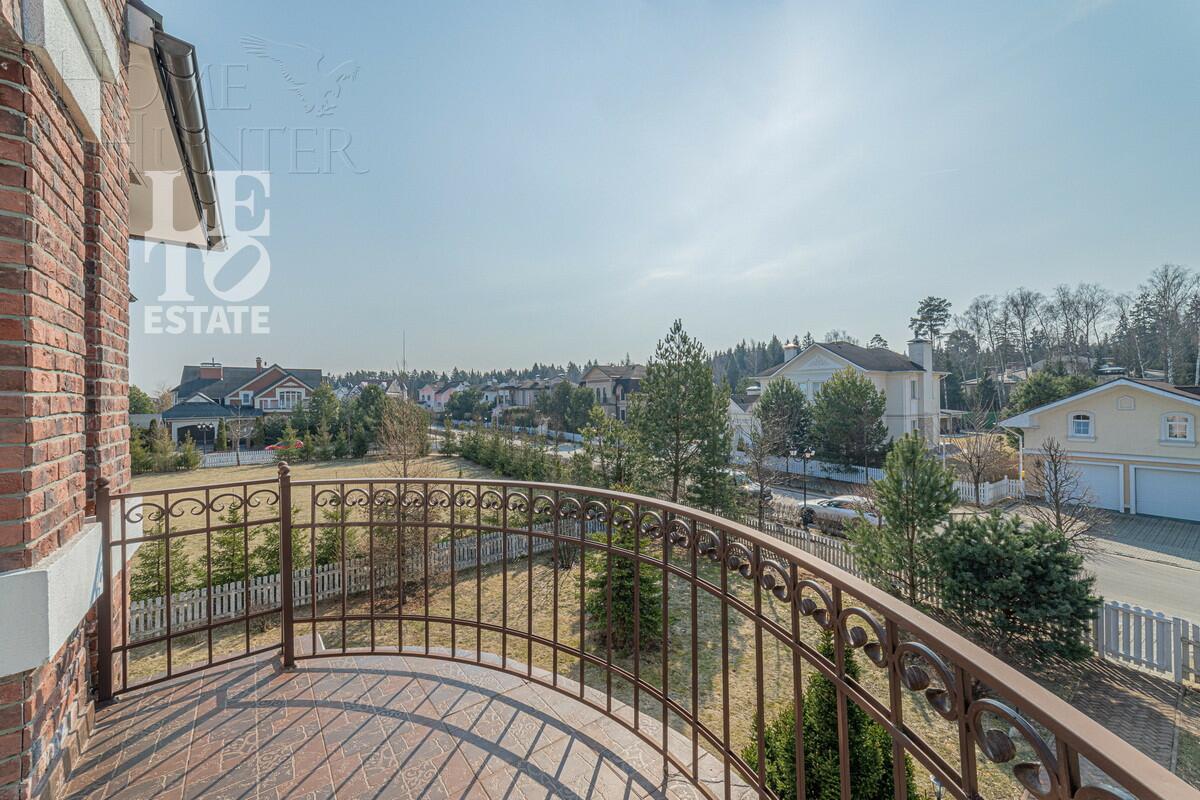 2-этажный коттедж 343.5 м² с отделкой