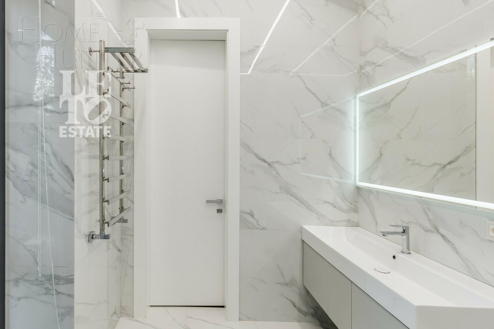 2-этажный коттедж 650 м² с отделкой