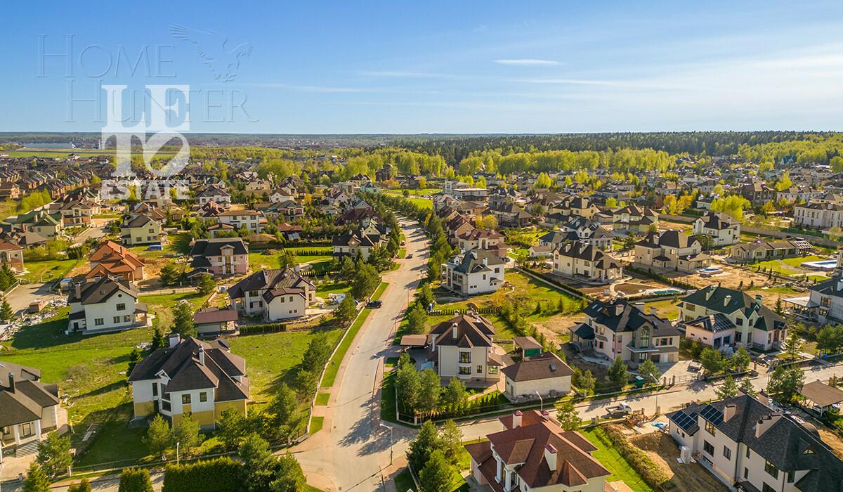 2-этажный коттедж 693 м² с отделкой