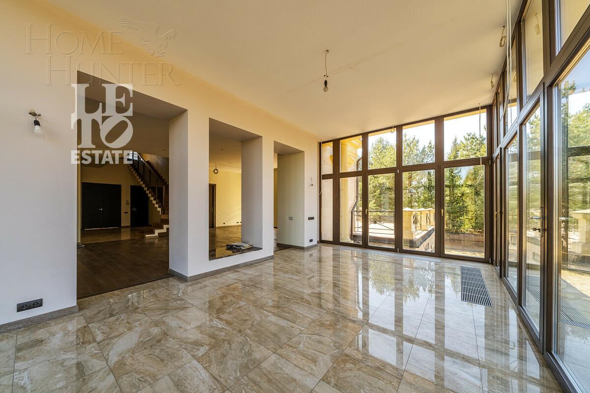 2-этажный коттедж 800 м² с отделкой