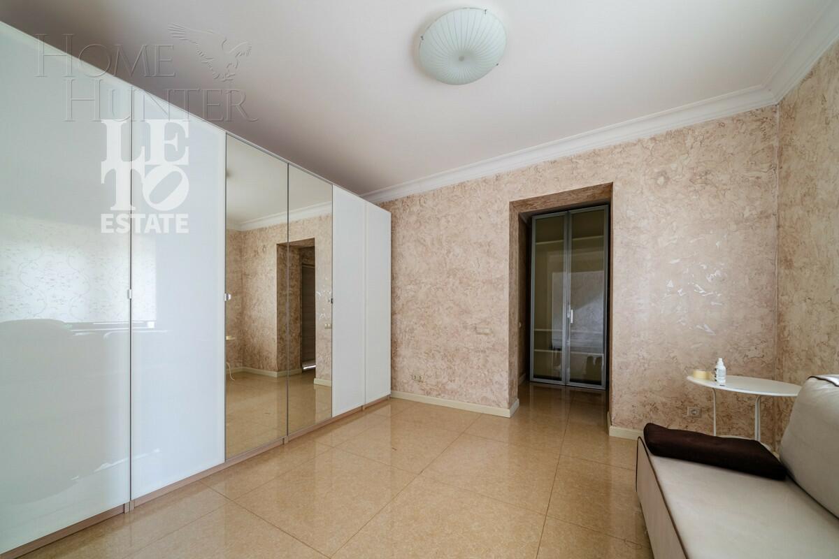 2-этажный коттедж 398 м² с отделкой