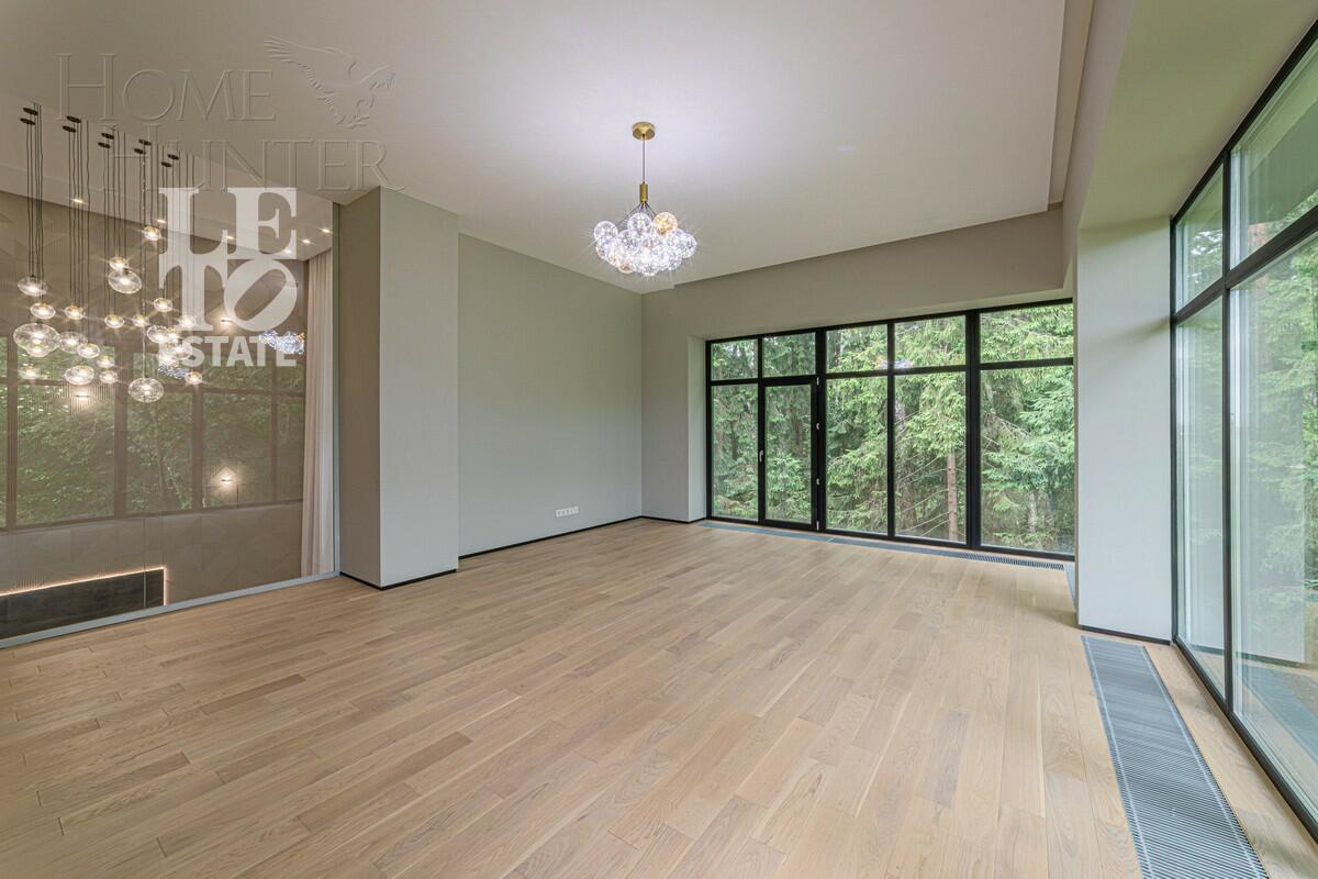 2-этажный коттедж 720 м² с отделкой