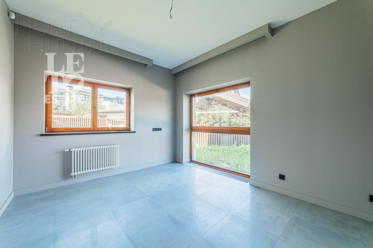 2-этажный коттедж 294 м² с отделкой