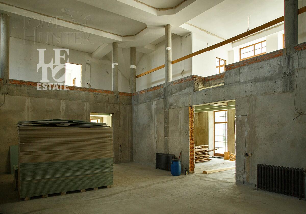 2-этажный коттедж 1 569 м² без отделки