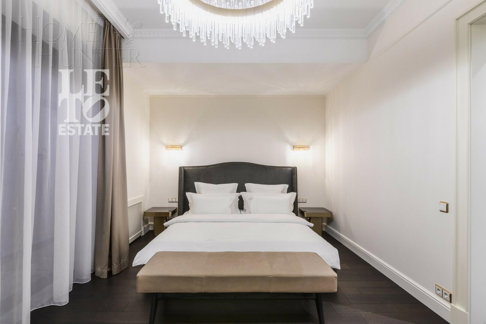 2-этажный коттедж 961 м² с отделкой