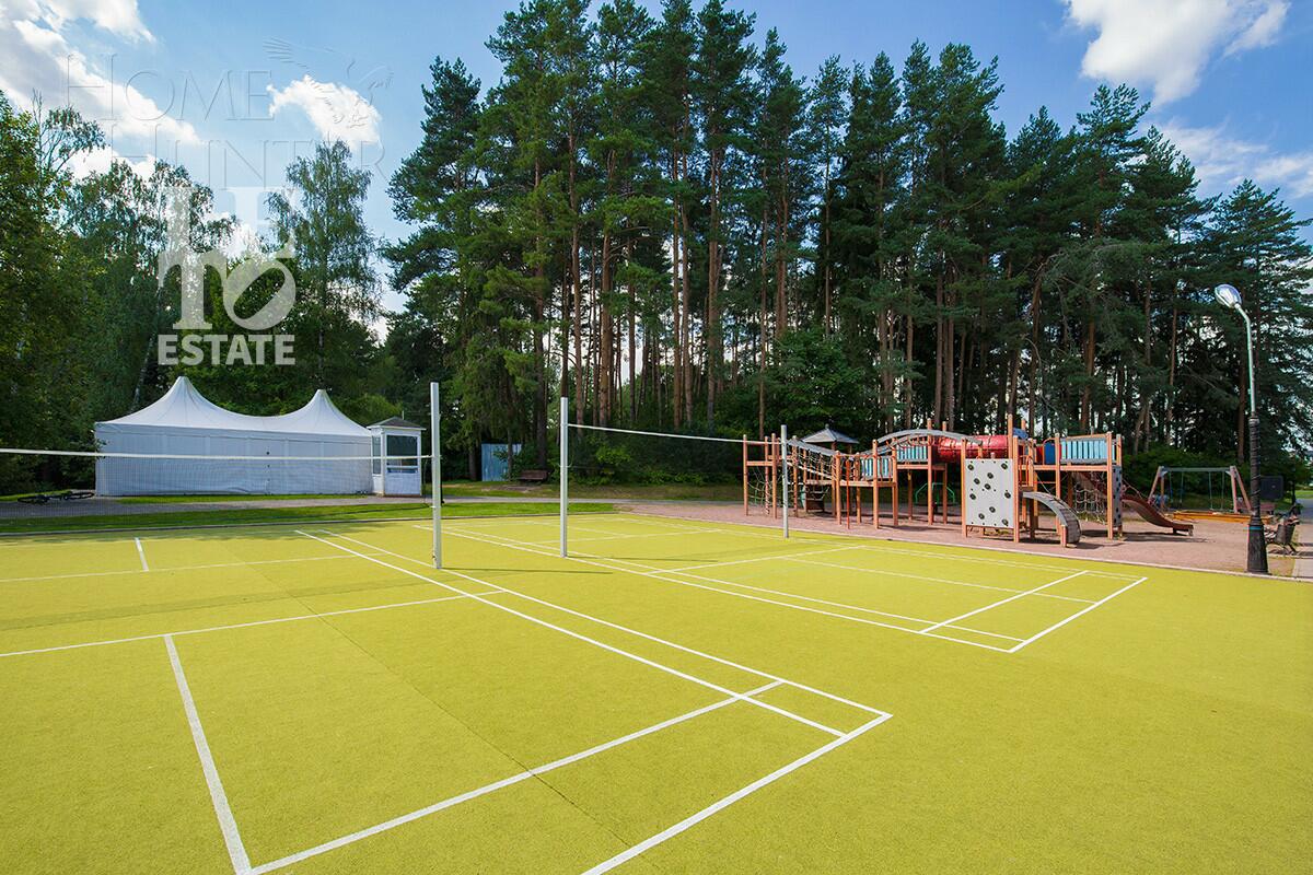 2-этажный коттедж 650 м² с отделкой