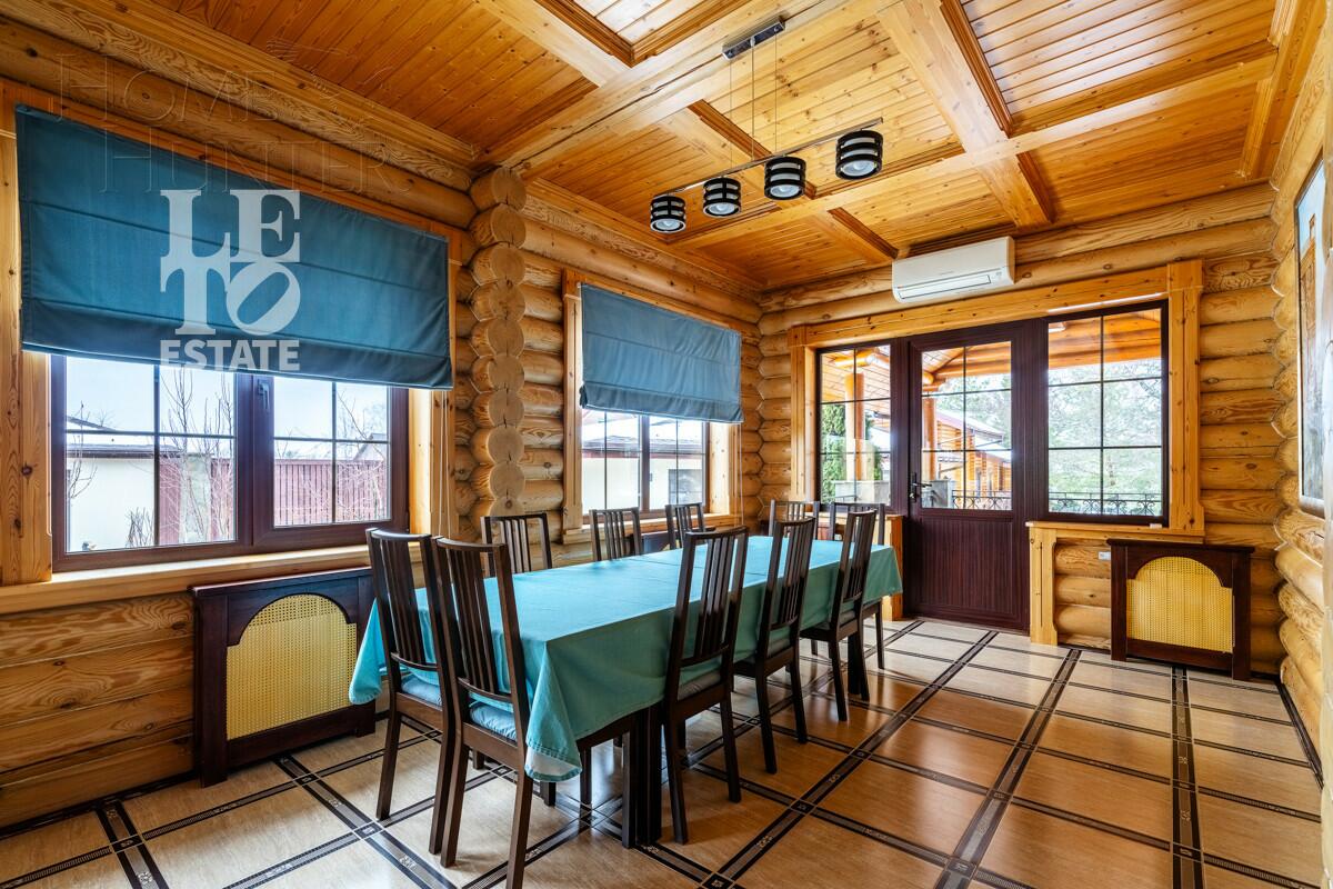 2-этажный коттедж 680 м² с отделкой