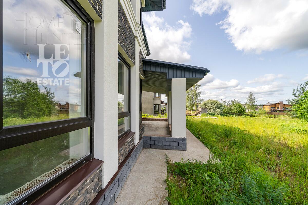 2-этажный коттедж 240 м² без отделки