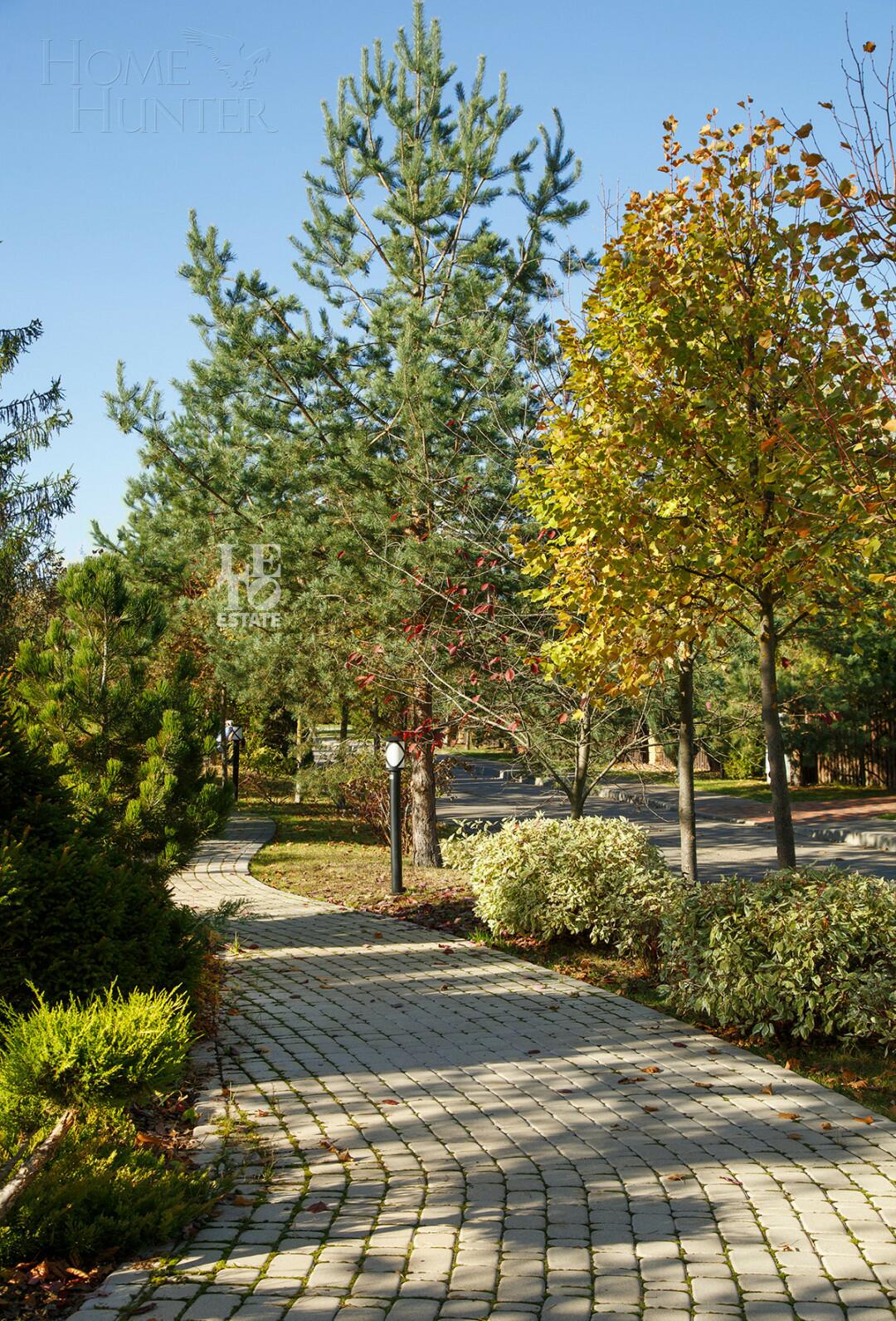 Участок 26.7 сот. в охраняемом поселке