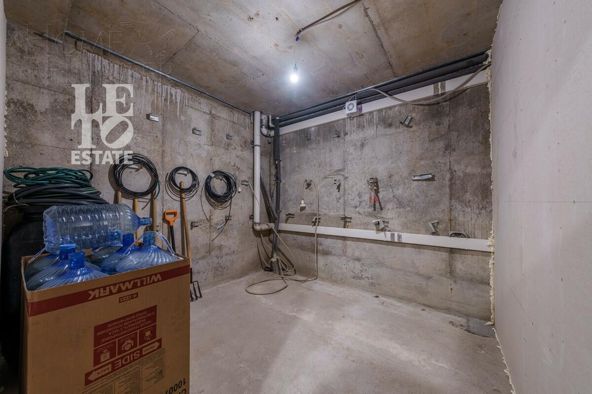 2-этажный коттедж 300.2 м² без отделки