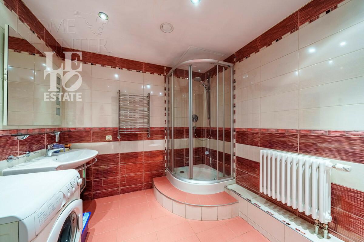 3-этажный коттедж 384.4 м² с отделкой