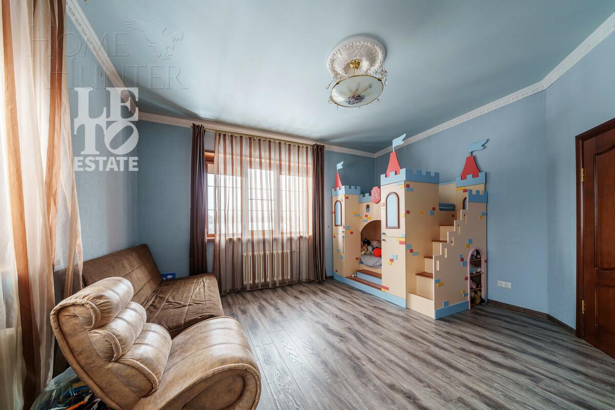 2-этажный коттедж 553.8 м² с отделкой