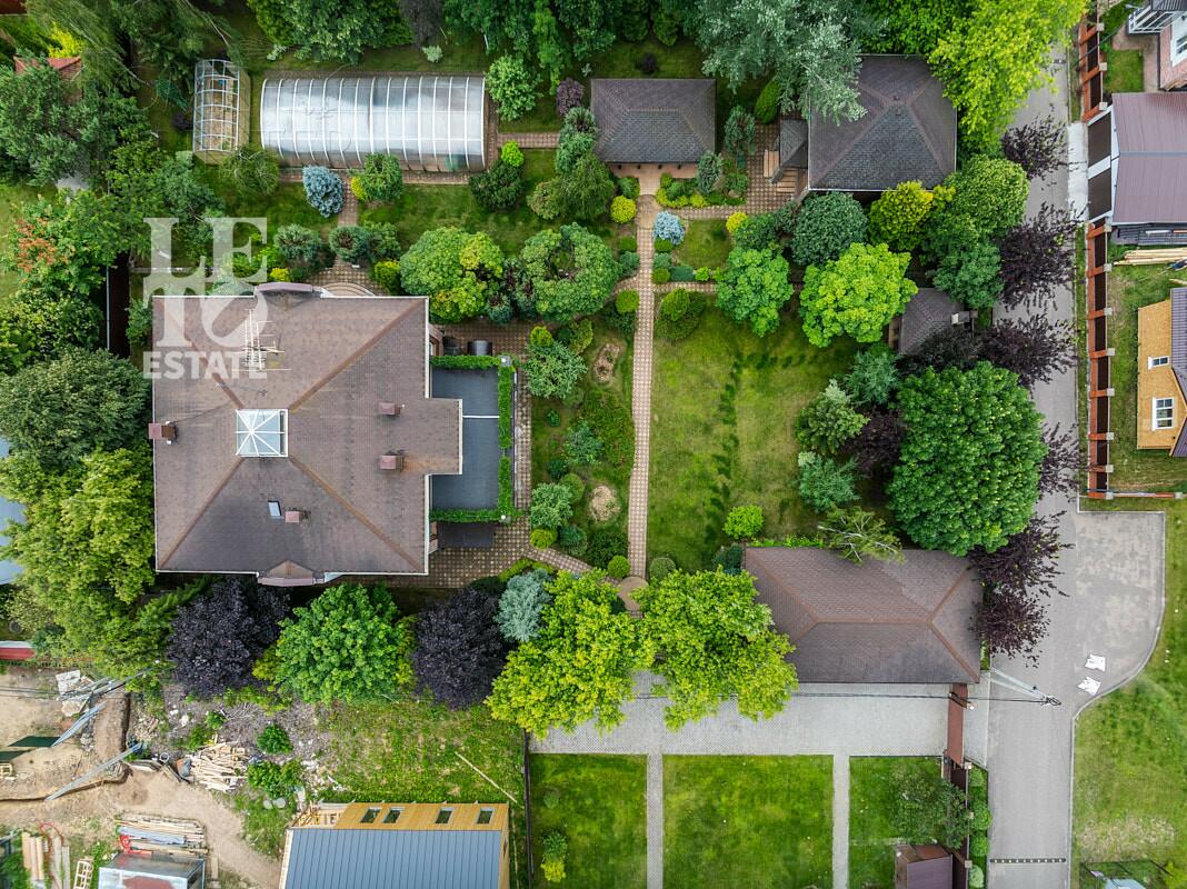 2-этажный коттедж 461.4 м² с отделкой